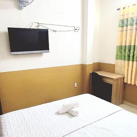 Khach San Huong Quynh Hotel Ho Chi Minh-stad Buitenkant foto